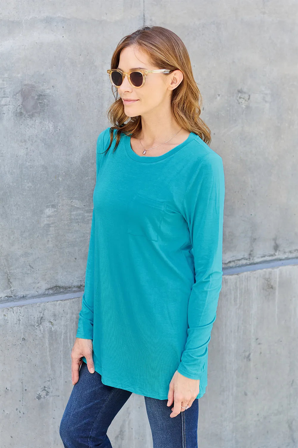 Round Neck Long Sleeve Top – Classic, Comfy & Versatile