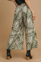 Tropical Palm Leaf Culotte Pants – Wide-Leg & Breezy Summer Style