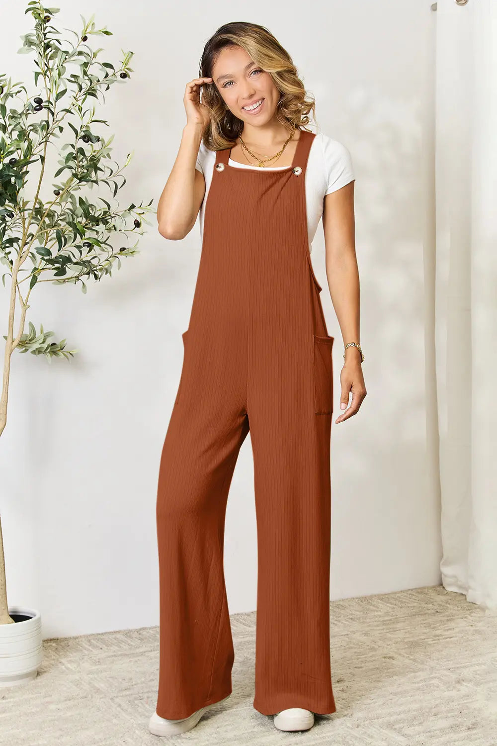 Wide Strap Overalls with Pockets – Relaxed Fit & Everyday Style