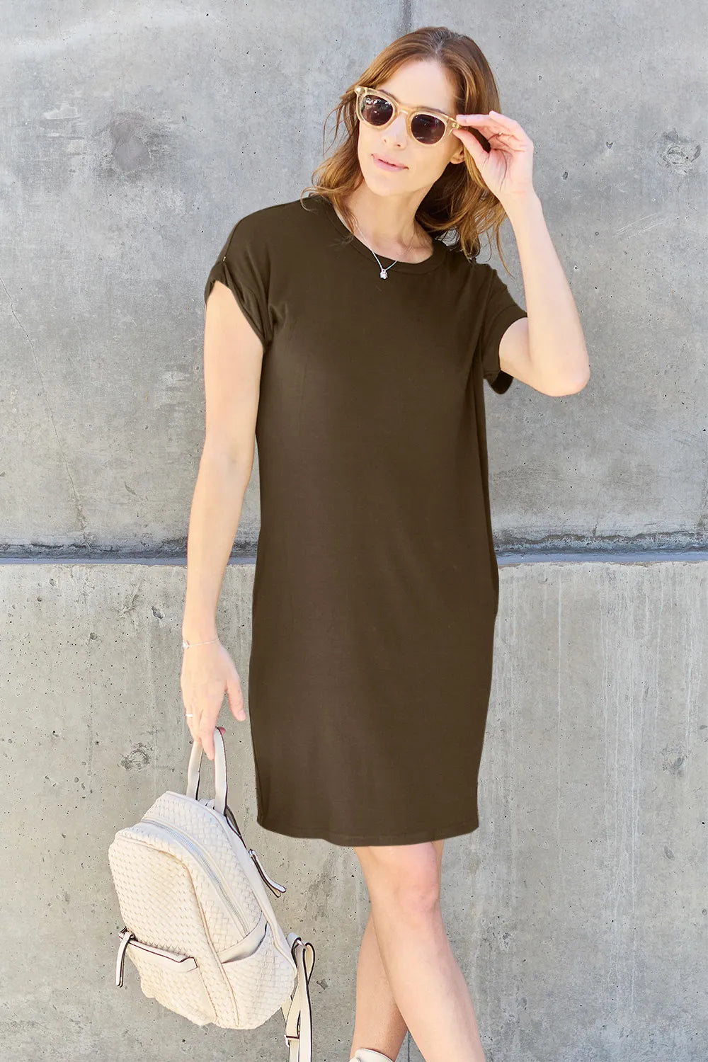 Round Neck Short Sleeve Dress – Comfy, Flattering & With Pockets