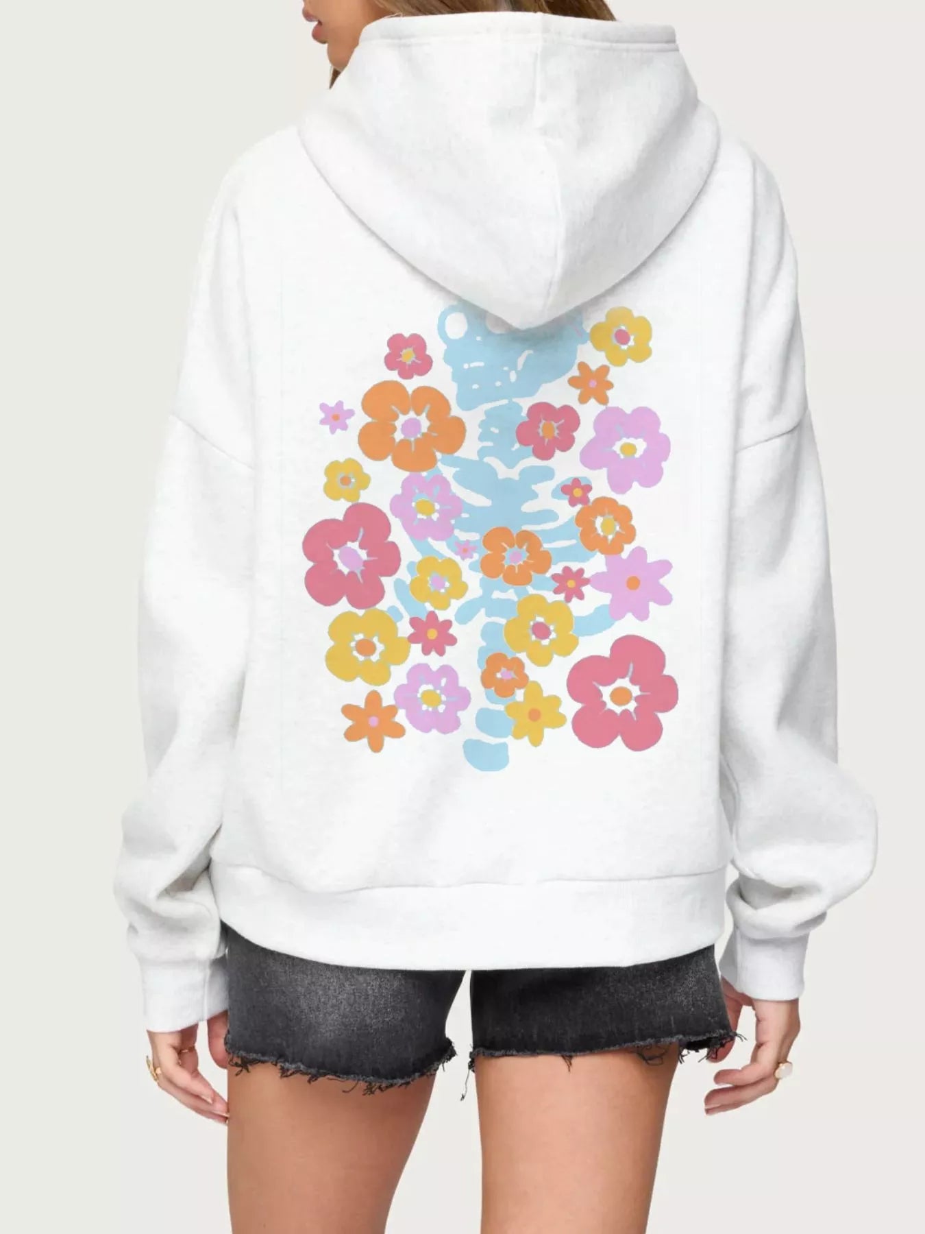 Drop Shoulder Graphic Hoodie with Kangaroo Pocket – Trendy Casual