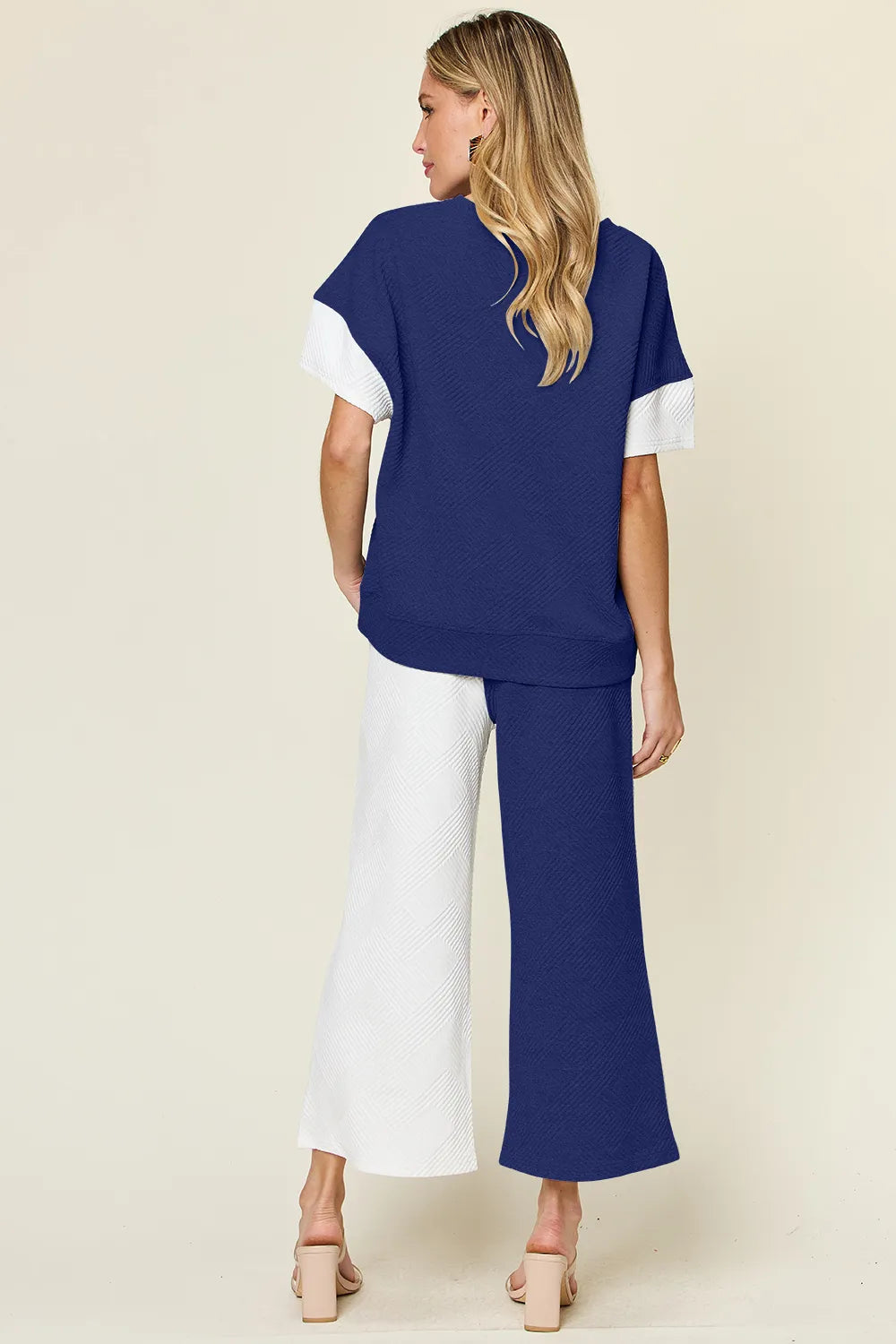 Texture Contrast T-Shirt & Wide Leg Pants Set – Chic, Comfy & Stylish