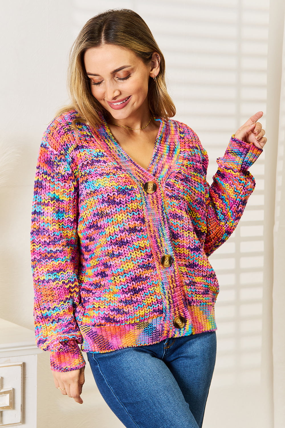 V-Neck Long Sleeve Cardigan – Chic & Versatile Layering Essential
