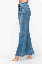 High Rise Wide Leg Jeans – Flattering, Vintage & Plus-Size Friendly