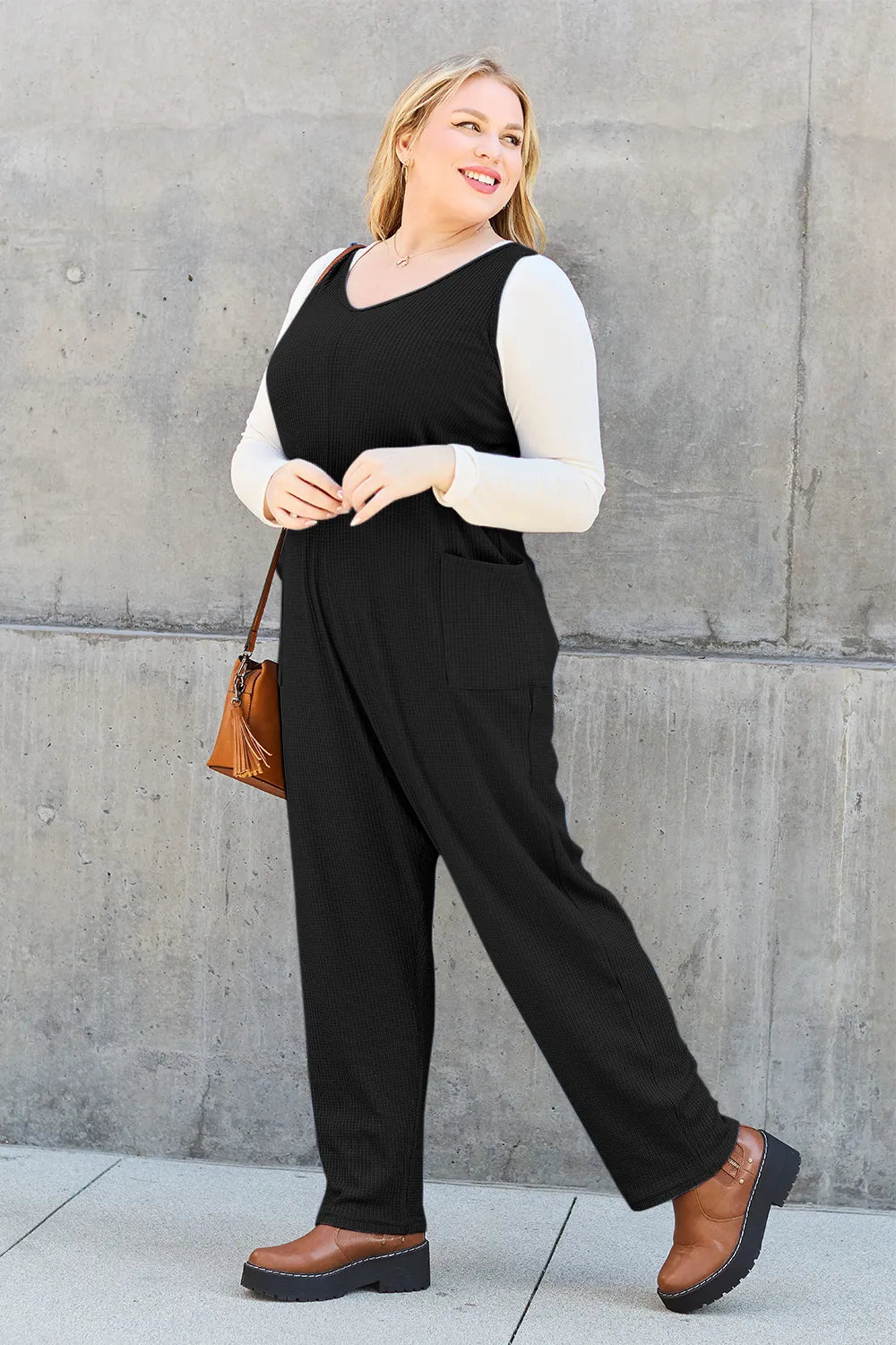 Sleeveless Straight Jumpsuit – Chic, Minimal & Perfect for Any Occasion