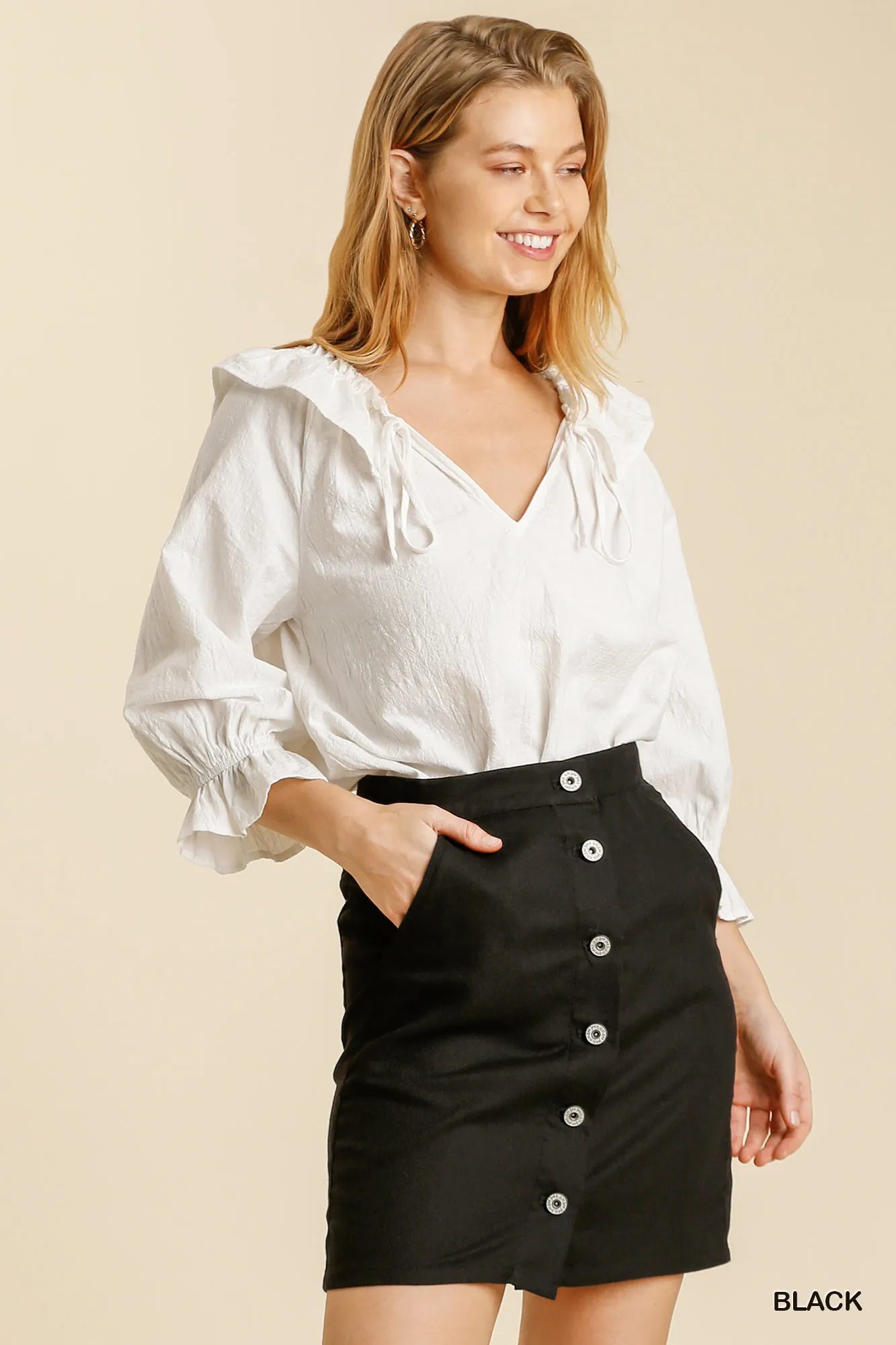 Black Button-Front Mini Skirt – High-Waisted A-Line with Pockets