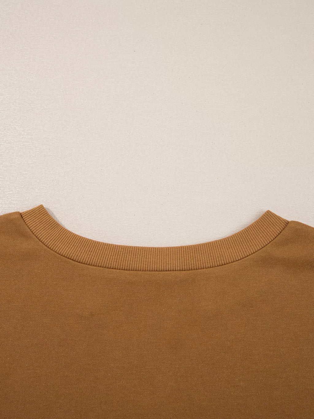 Oversized Textured Split Neck High Low Sweatshirt – Casual & Cozy