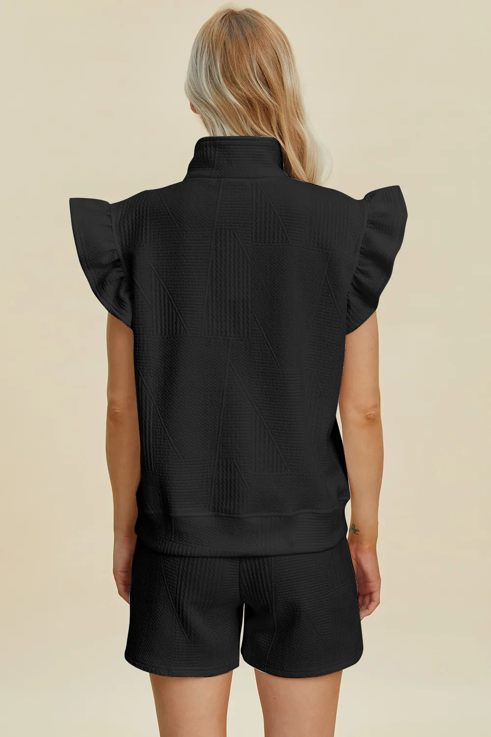 Textured Flounce Sleeve Top & Shorts Set – Stylish & Comfy 2-Piece