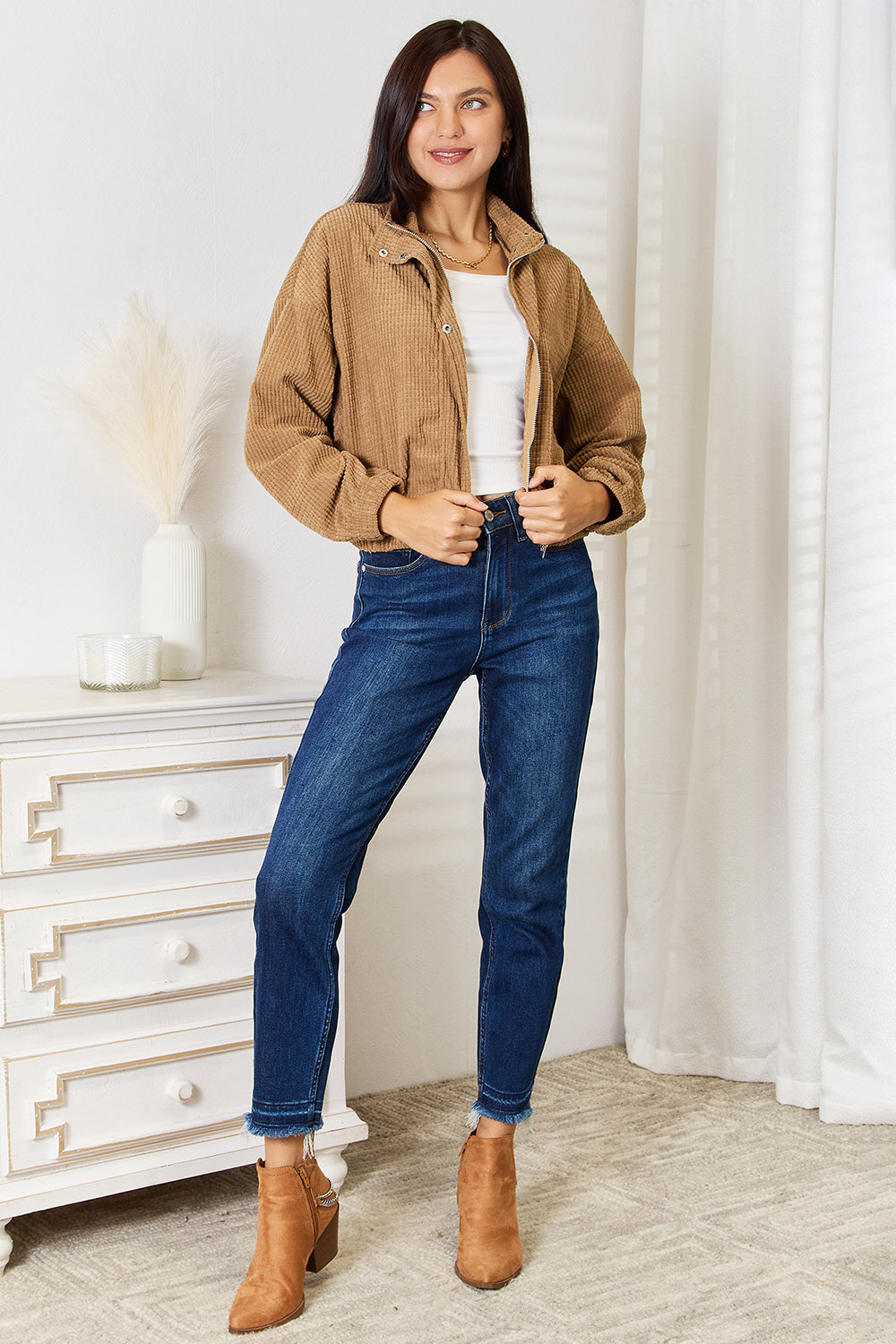 Dropped Shoulder Jacket – Trendy, Cozy & Perfect for Layering