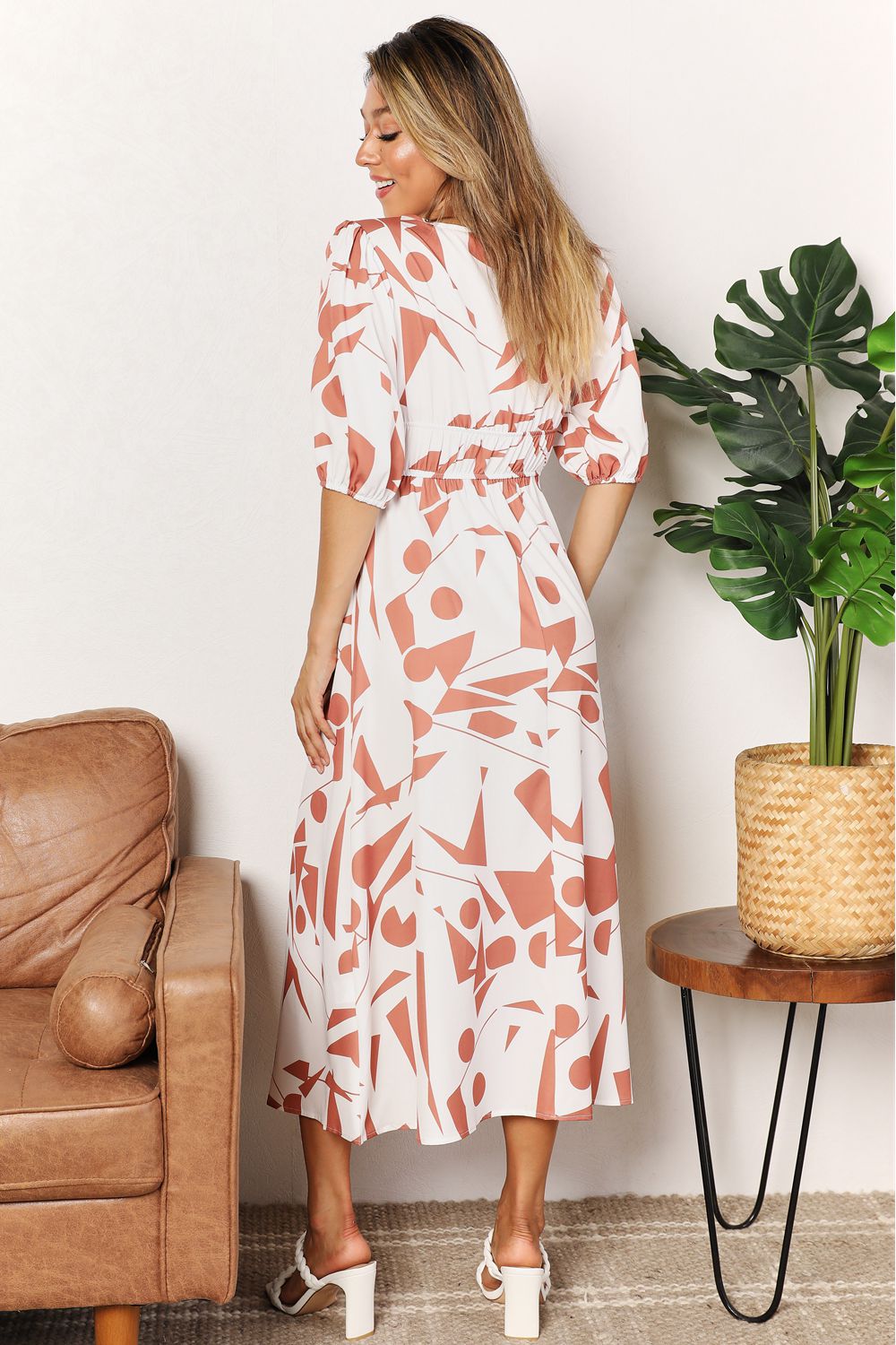 Printed Surplice Midi Dress – Balloon Sleeves & Elegant Flattering Fit