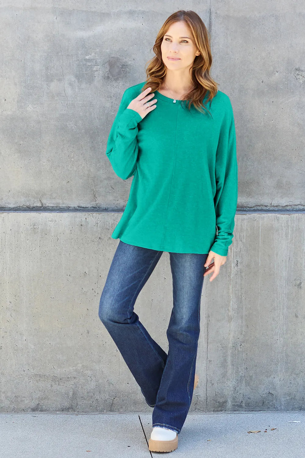 Classic Round Neck Long Sleeve T-Shirt – Everyday Essential