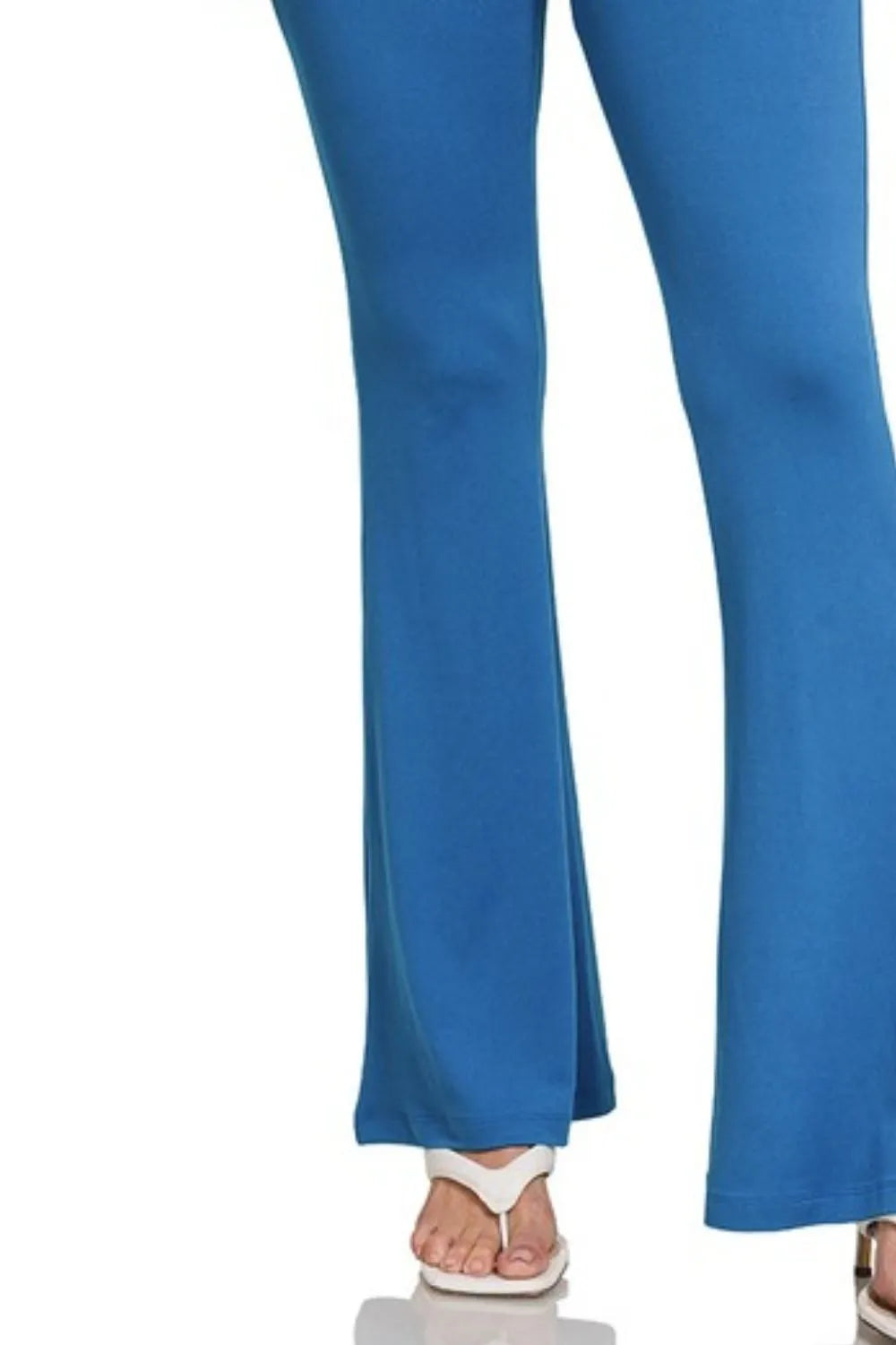 High-Waisted Flare Active Pants – Tummy Control & Moisture-Wicking
