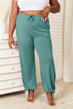 Drawstring Waist Pants – Comfy, Stylish & Perfect for Everyday Wear