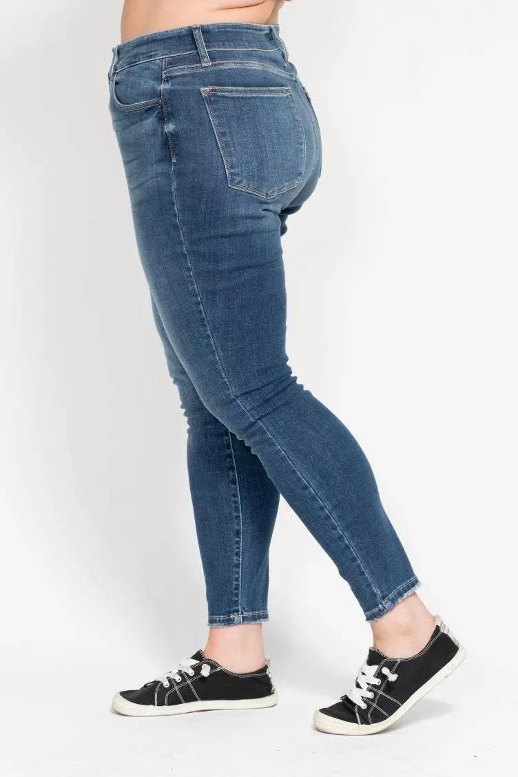 Judy Blue High Rise Button Fly Skinny Jeans – Flattering Trendy Fit