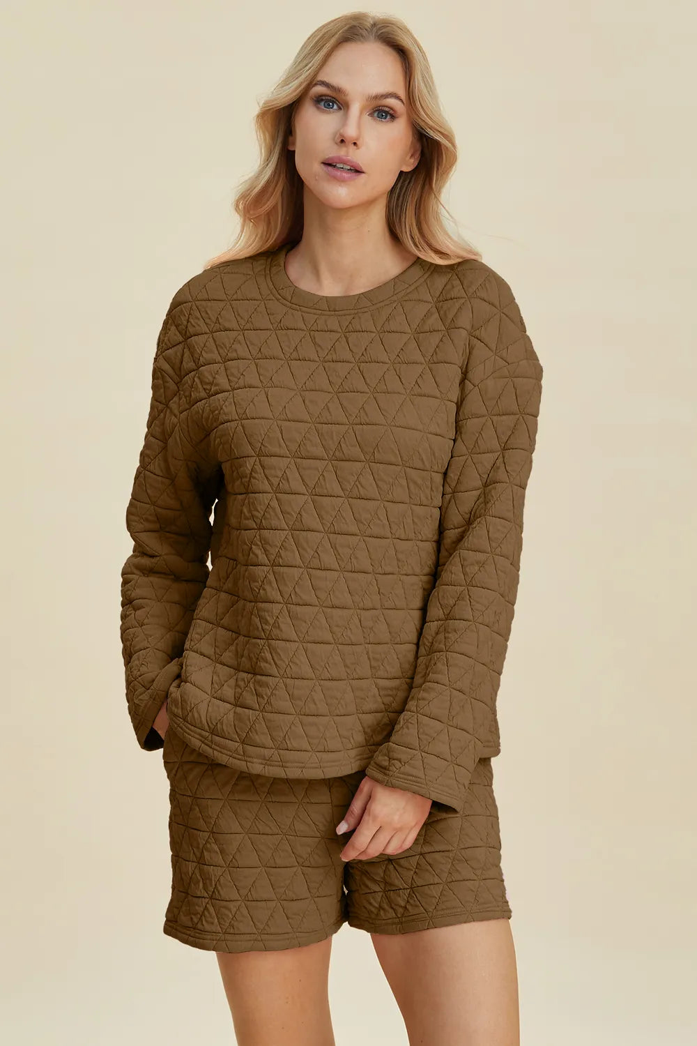Textured Long Sleeve Top & Shorts Set – Comfy, Chic & Versatile