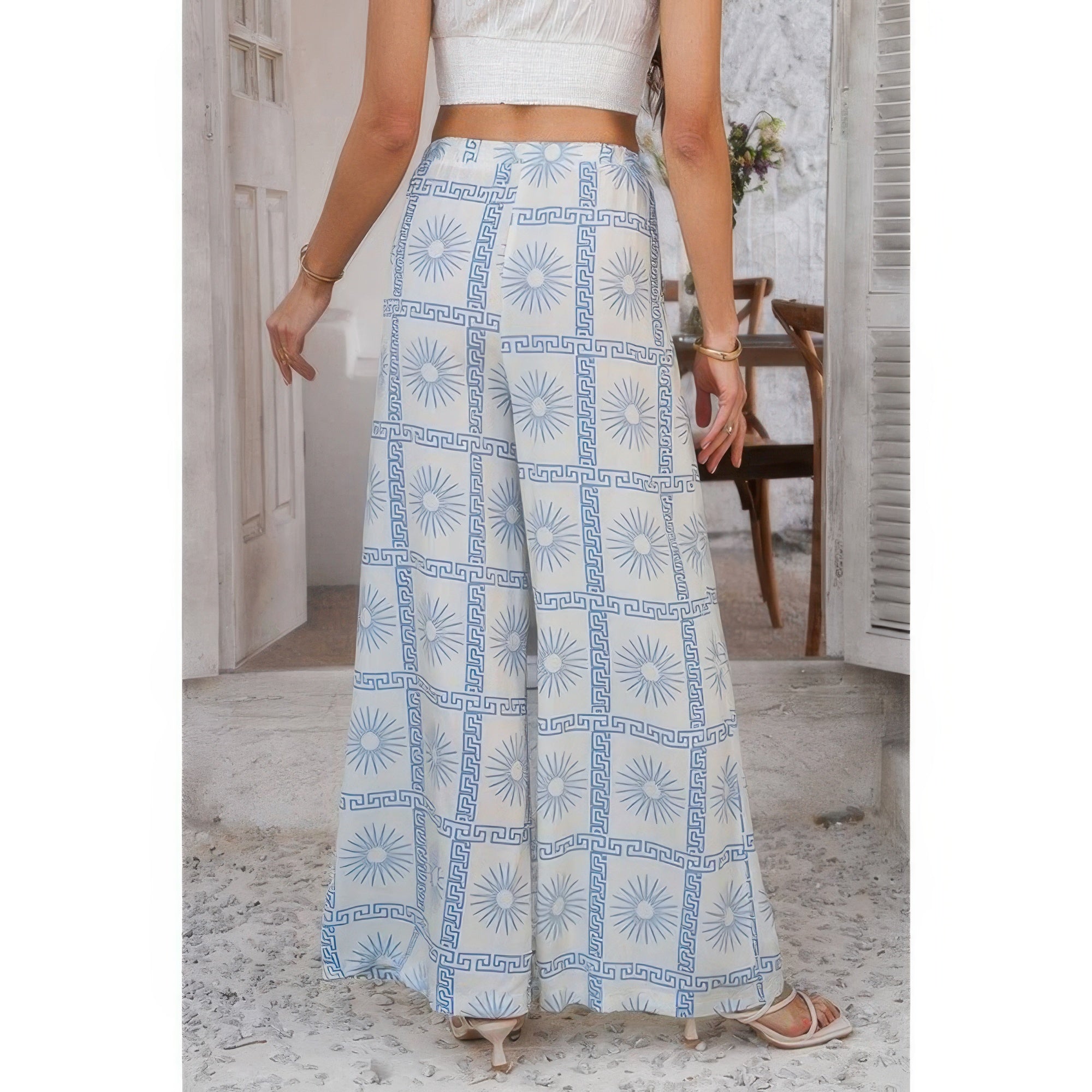 Allover Print Wide Leg Pants with Drawstring & Pockets – Relaxed Fit