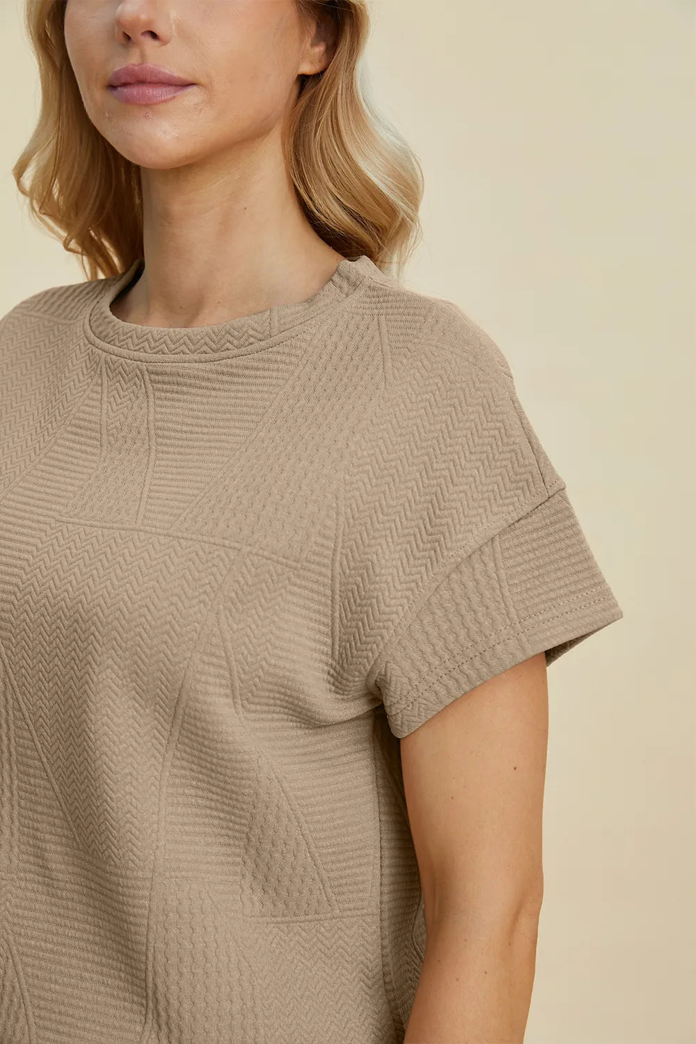 Textured Short Sleeve Top & Shorts Set – Comfy, Chic & Versatile