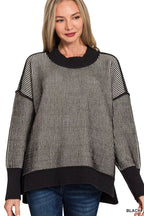 Black & White Striped Pullover Sweater – Chic Knit Casual Style