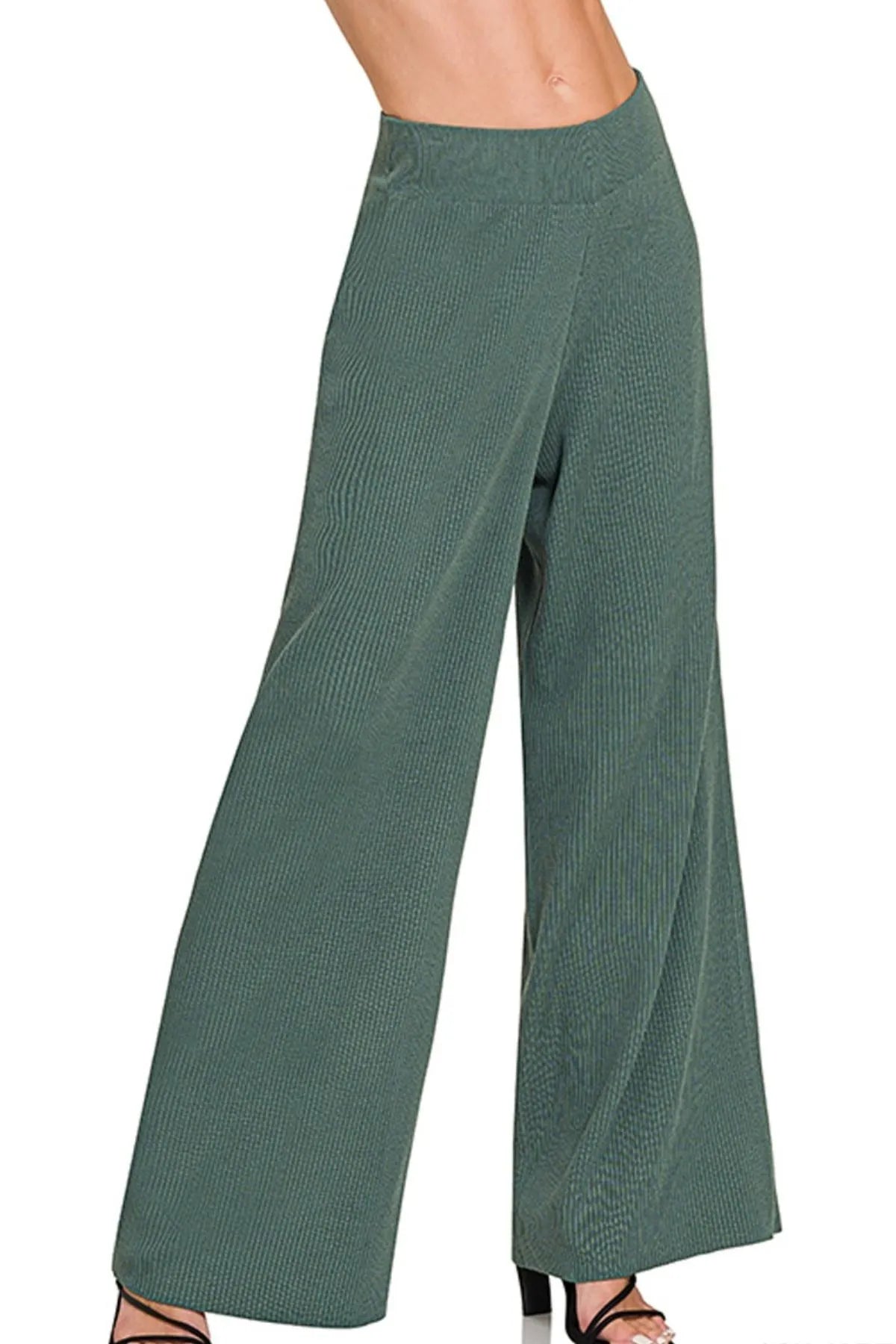 Wide-Leg Sweater Pants – High-Rise Knit Comfort in Sage Green
