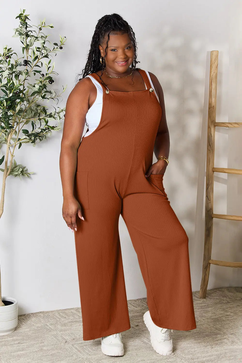 Wide Strap Overalls with Pockets – Relaxed Fit & Everyday Style