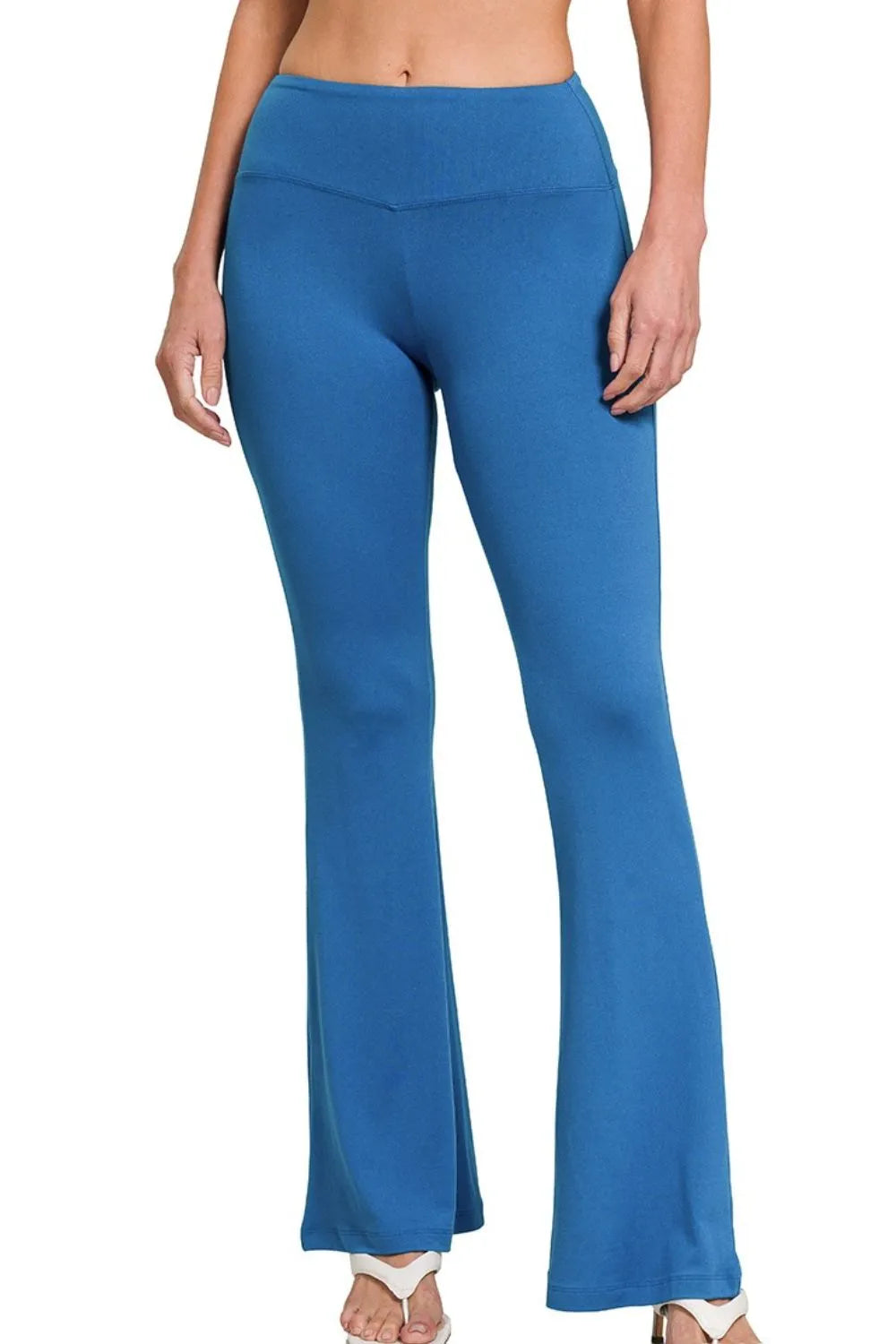 High-Waisted Flare Active Pants – Tummy Control & Moisture-Wicking