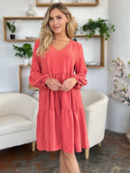 V-Neck Balloon Sleeve Tiered Dress – Flowy, Chic & With Pockets