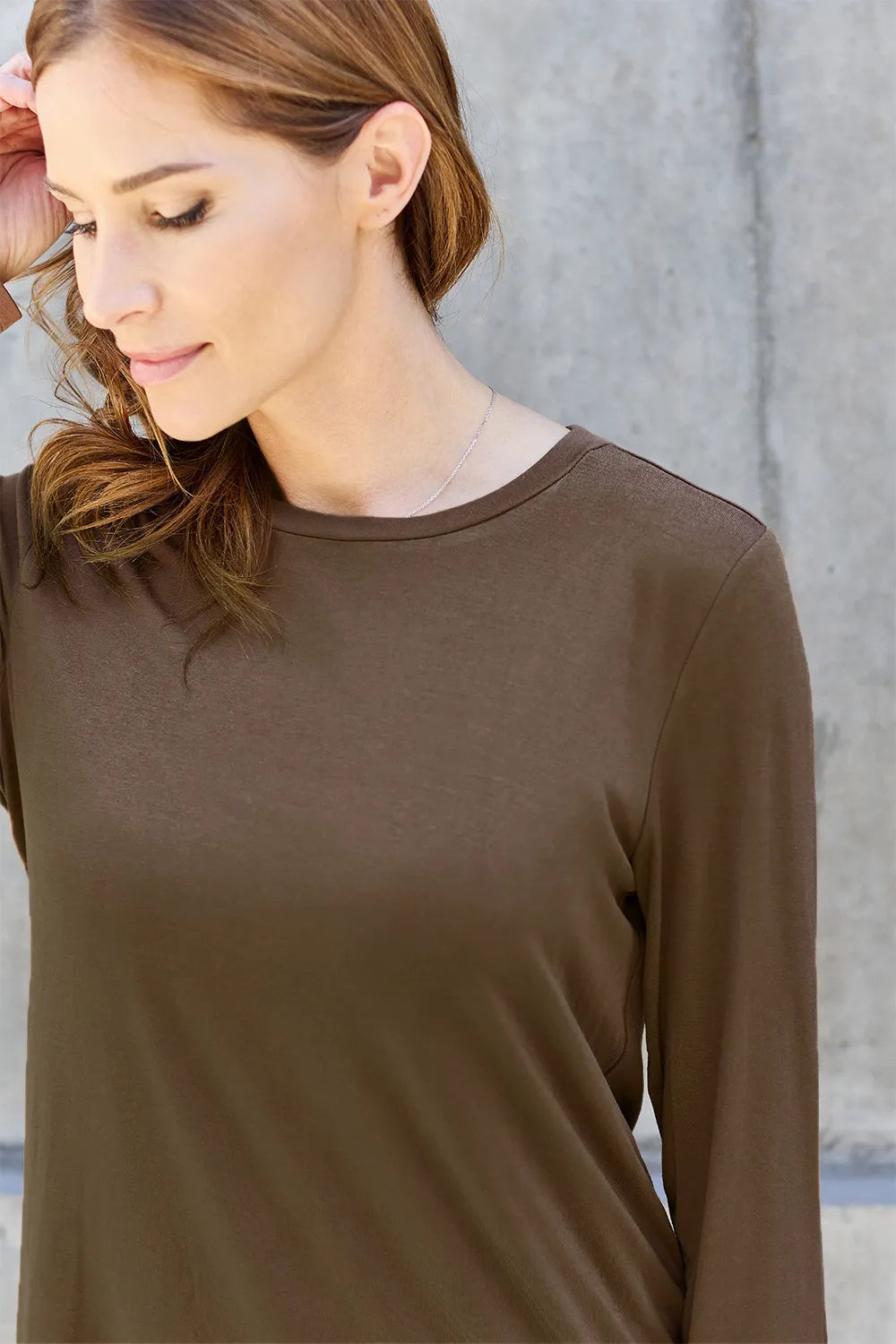 Round Neck Long Sleeve Top – Classic, Comfy & Versatile