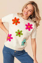 Embroidered Daisy Pullover Sweater – Cheerful, Soft & Feminine