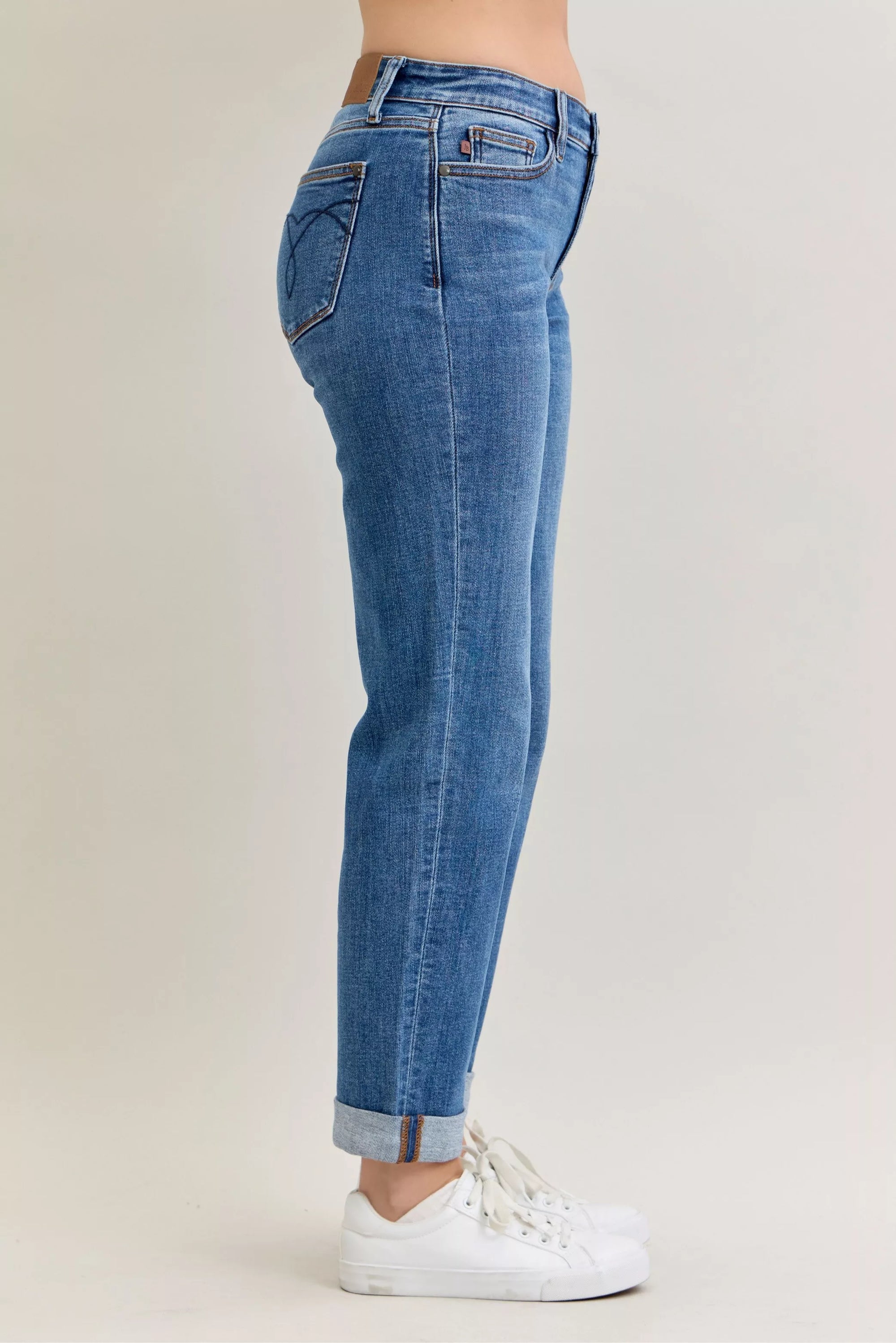 Judy Blue Mid Rise Boyfriend Cuffed Jeans – Relaxed Classic Fit