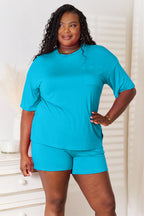 Stretchy Half-Sleeve Top & Shorts Set – Comfy, Flattering & Versatile