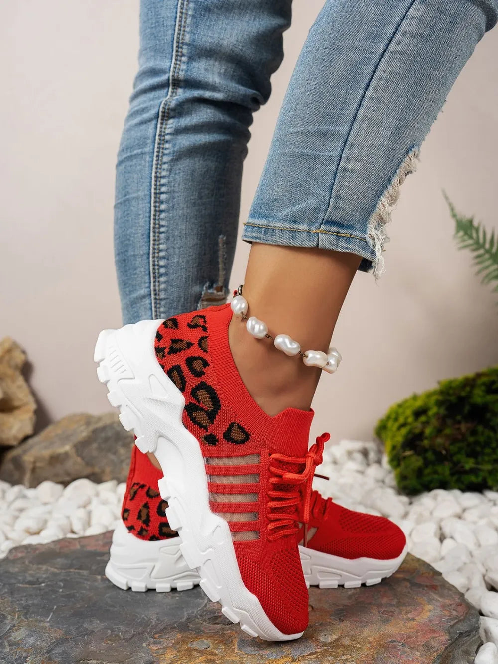 Cutout Leopard Lace-Up Mesh Athletic Sneakers – Sporty & Stylish
