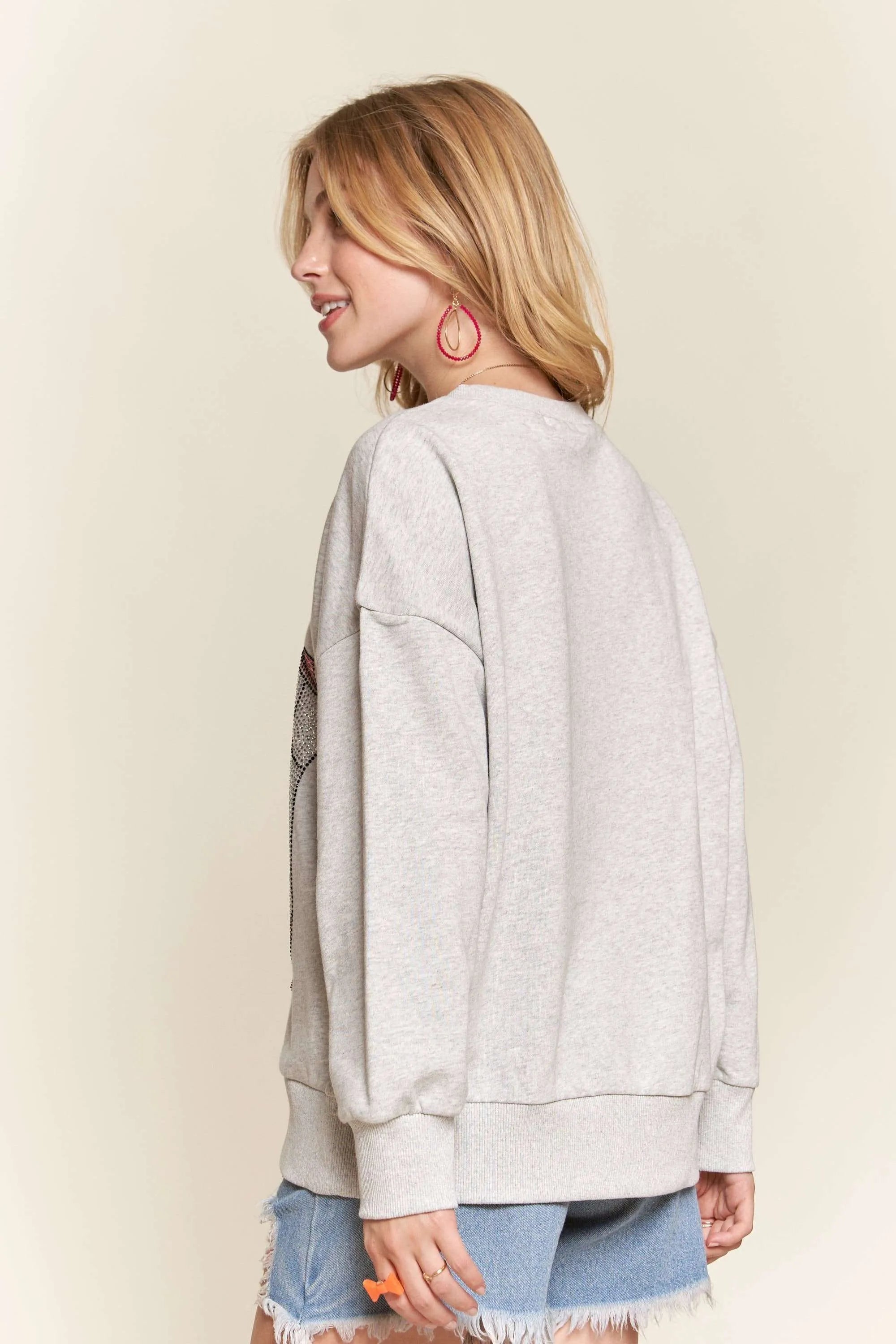 Rhinestone Accent Casual Sweatshirt – Cozy Style with a Sparkle Touch