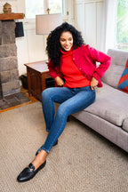 Washed thermal skinny jeans with high waist, dark blue denim, seated model view