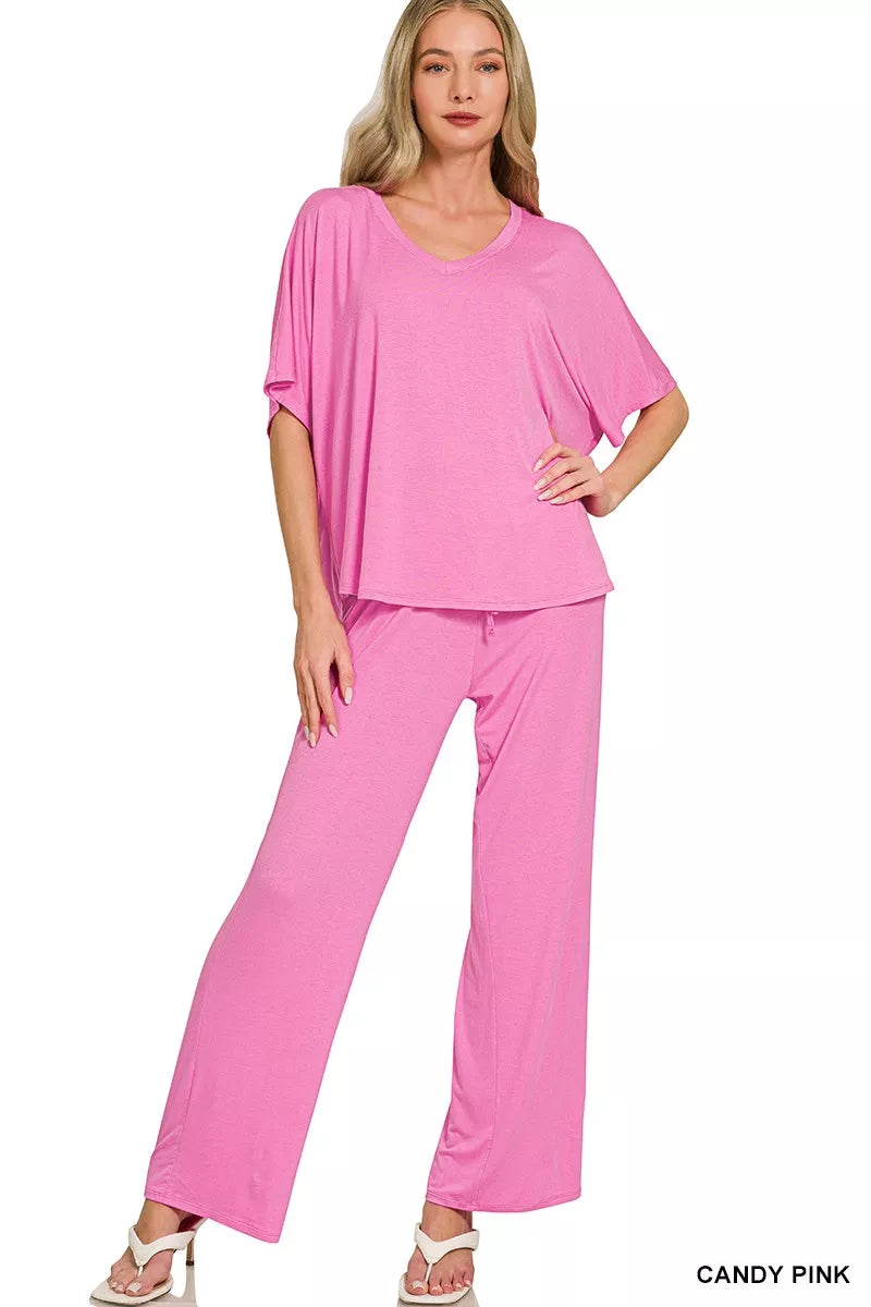V-neck oversized top and wide-leg pants set in candy pink