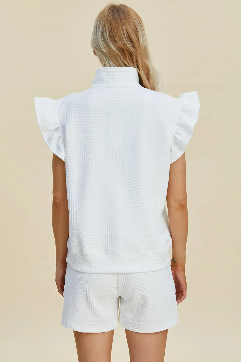 Textured Flounce Sleeve Top & Shorts Set – Stylish & Comfy 2-Piece