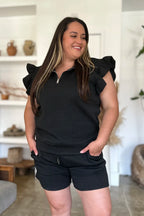 Textured Flounce Sleeve Top & Shorts Set – Stylish & Comfy 2-Piece