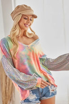 V-Neck Tie-Dye French Terry Top with Shimmer – Trendy & Cozy