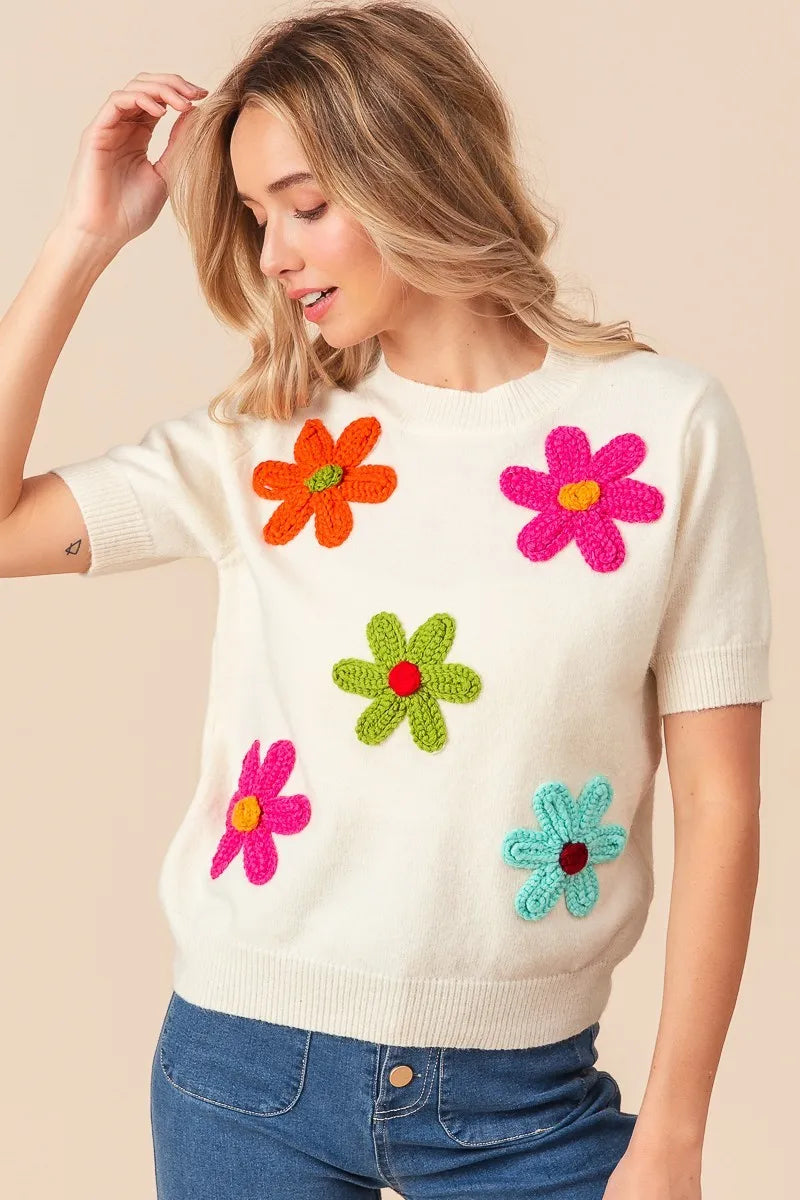 Embroidered Daisy Pullover Sweater – Cheerful, Soft & Feminine