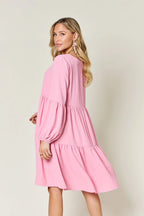 V-Neck Balloon Sleeve Tiered Dress – Flowy, Chic & With Pockets
