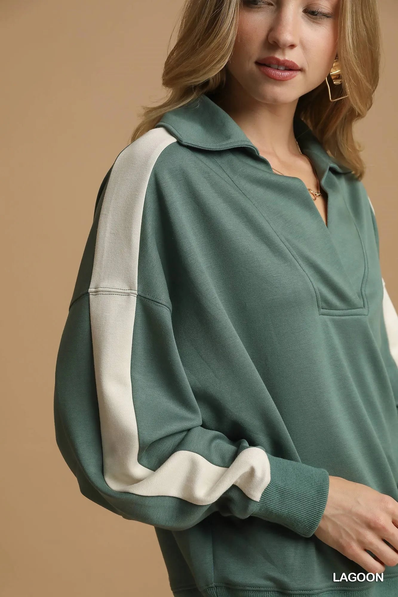 Sage Green Color Block Quarter-Zip Sweatshirt – Oversized & Sporty