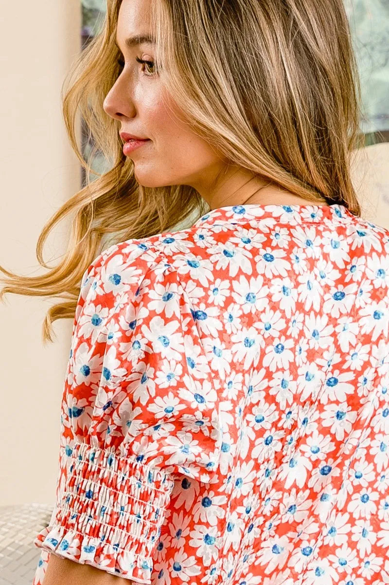 BiBi Floral Jqd Smoked Puff Sleeves V Neck Top