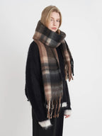 Fringe Plaid Polyester Scarf – Cozy Classic Winter Wrap