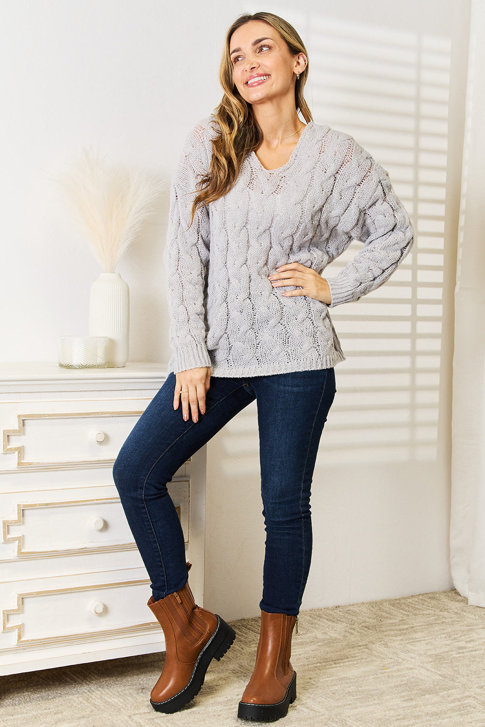 Cable-Knit Hooded Sweater – Cozy, Classic & Perfect for Winter