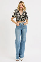 Vintage Flare Jeans – High Waist Patch Pocket Light Wash Denim