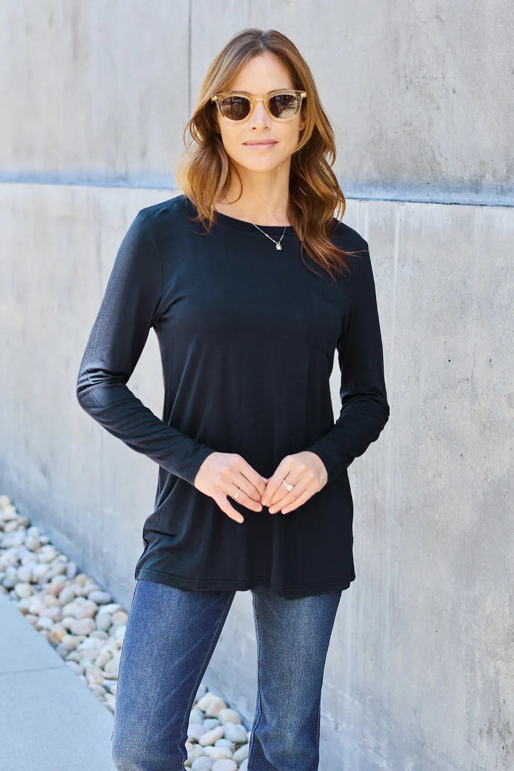 Round Neck Long Sleeve Top – Classic, Comfy & Versatile