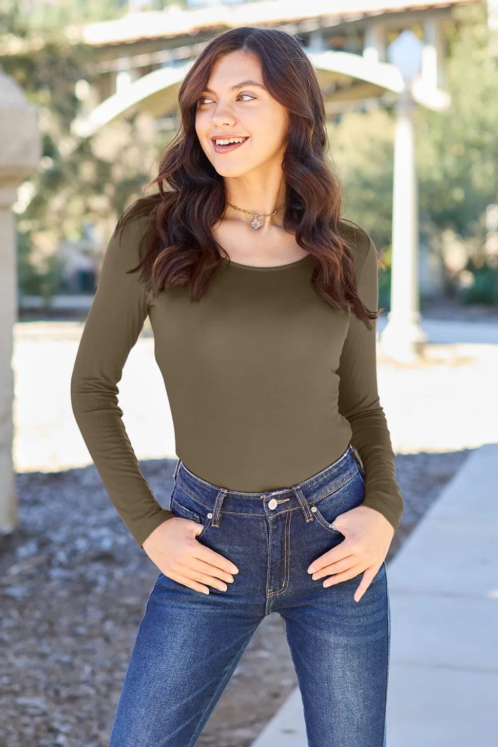 Round Neck Long Sleeve Bodysuit – Sleek, Stretchy & Stylish