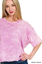 Pink acid-wash cropped T-shirt, oversized crew neck, short sleeves