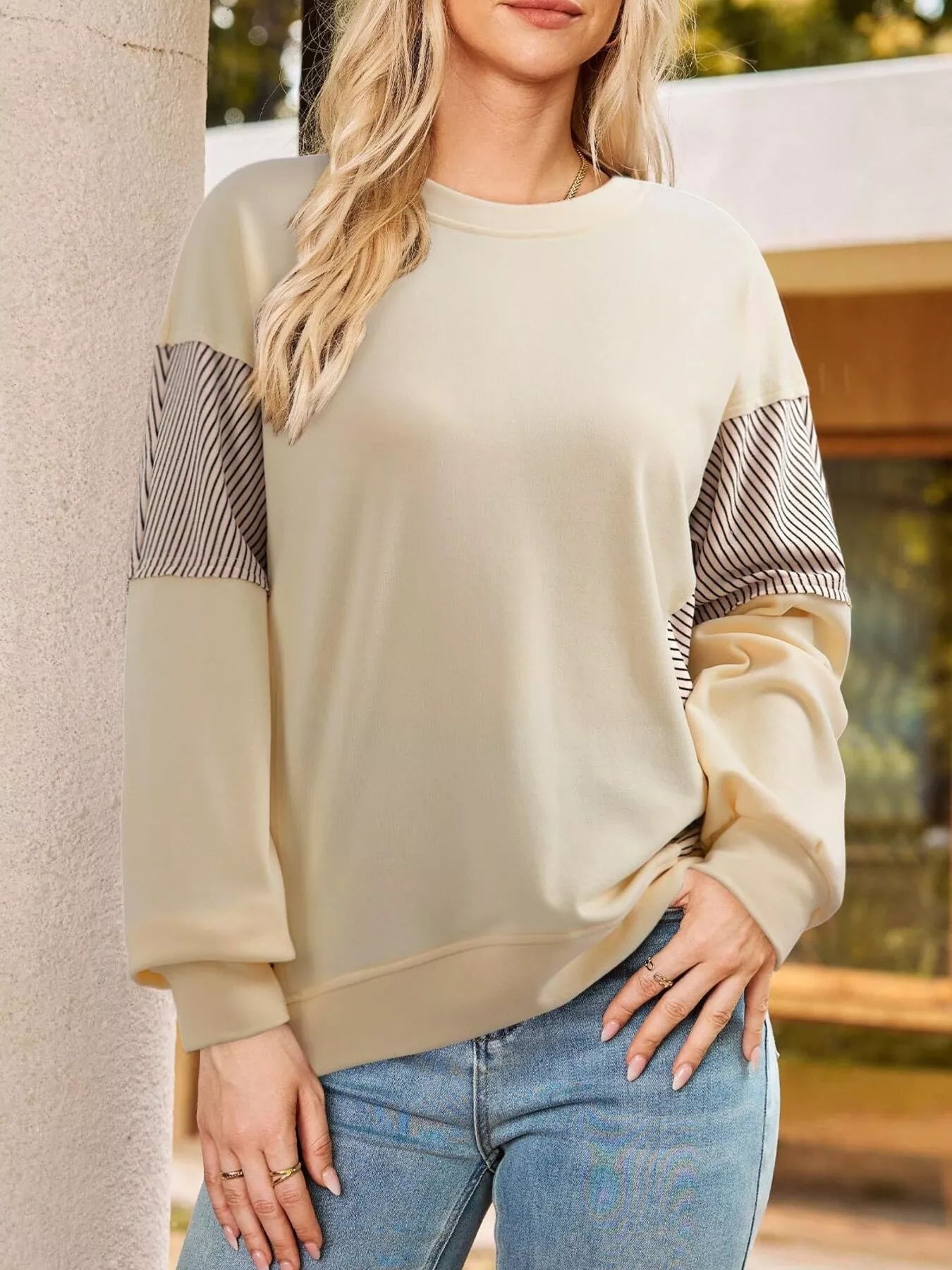 Striped Round Neck Long Sleeve Sweatshirt – Casual Cozy Style