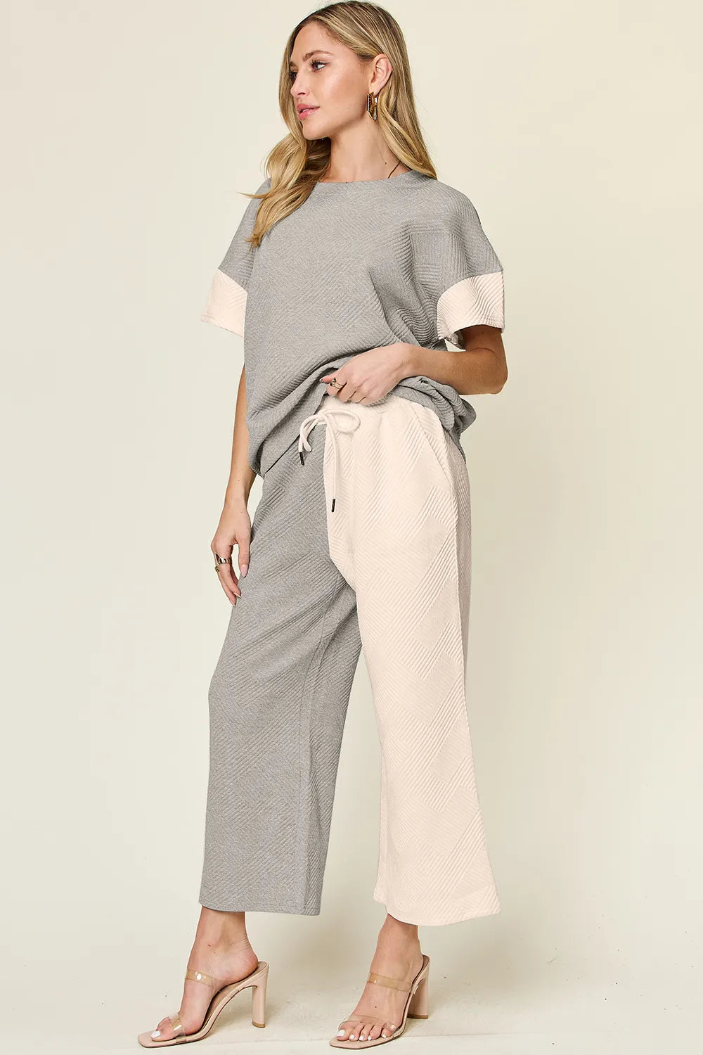 Texture Contrast T-Shirt & Wide Leg Pants Set – Chic, Comfy & Stylish