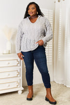 Cable-Knit Hooded Sweater – Cozy, Classic & Perfect for Winter